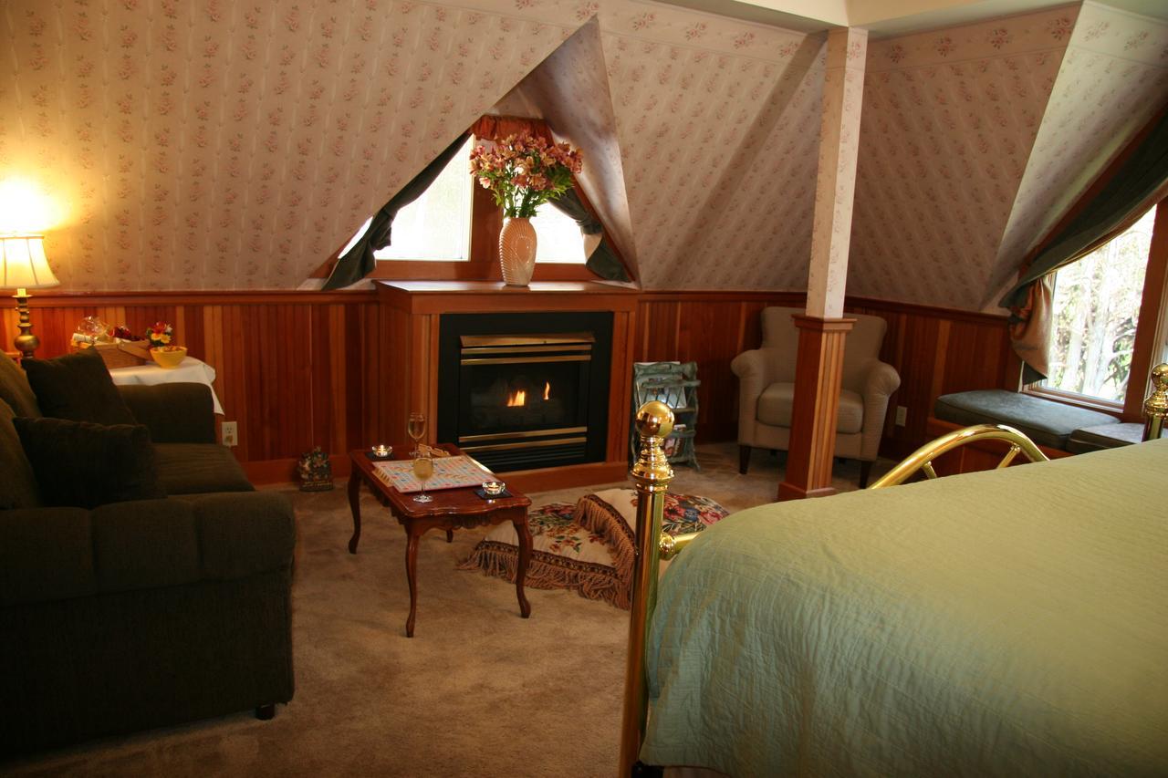 Elk Cove Inn & Spa Extérieur photo
