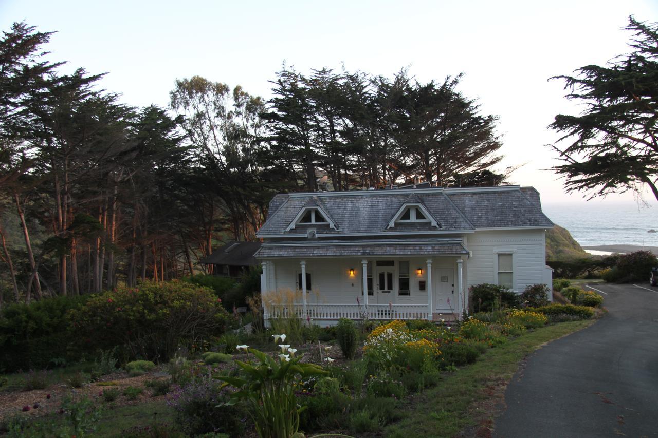 Elk Cove Inn & Spa Extérieur photo